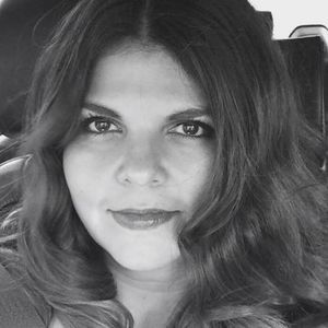 Meet your Posher, Monica